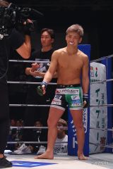 �wRIZIN.43�x��ؔ����ɔs�ꂽ���J�听 �iC�jRIZIN FF 