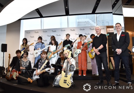 wFENDER FLAGSHIP TOKYOxI[vLOZj[ɑ16l̍؃A[eBXgo iCjORICON NewS inc. 