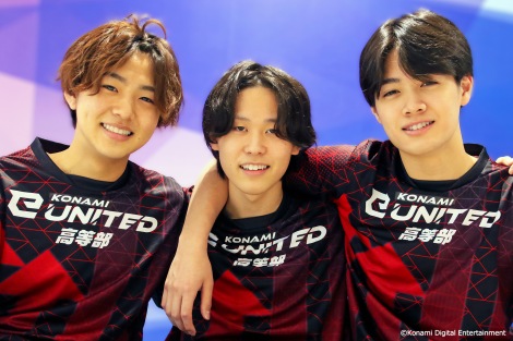 ���Z��e�X�|�[�c�`�[���uKONAMI eUNITED�������v�����\���O���� 