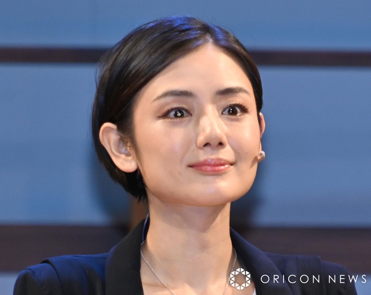 日向坂46 山口陽世 森本茉莉 舞台 幕が上がる生写真 ブロマイド まとめ売り 日向坂46の森本茉莉・山口陽世らが高校生たちの眩しく美しい青春