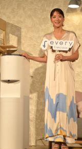 �򐅌^�E�H�[�^�[�T�[�o�[�wevery frecious�x�u�����h�A���o�T�_�[���VCM����I�ڔ��\��ɓo�d���������� �iC�jORICON NewS inc. 