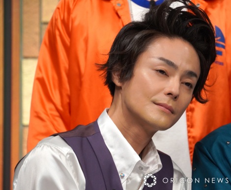 生写真(男性)/俳優 木村了(ゼラ)/バストアップ・衣装黒・帽子