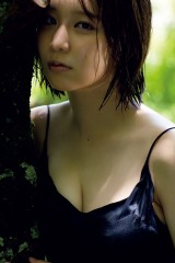 �u�i���̏��q�吶���v8�N�ځE�љz�w�T�v���x���O���r�A 171cm�̈����X�^�C���Ŗ��� 