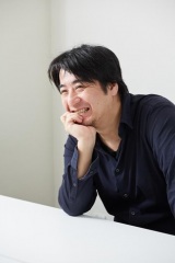 �g���e�����h���v�Ԑ�s�������A�w���c��ԉΑ��x���p�����z�M��MC �r�c�l��&�~�V���g��Q�X�g�o�� 