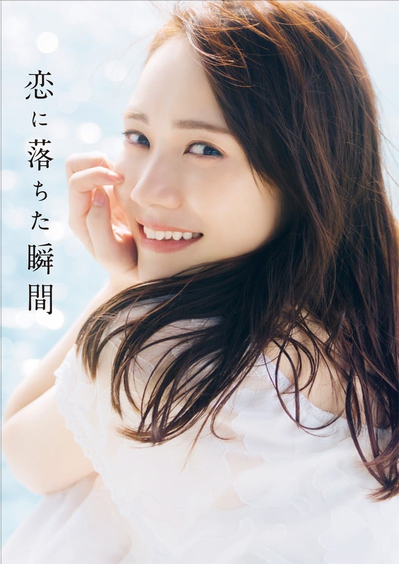 乃木坂46田村真佑、自信あふれるピンクランジェリーで魅了 1st