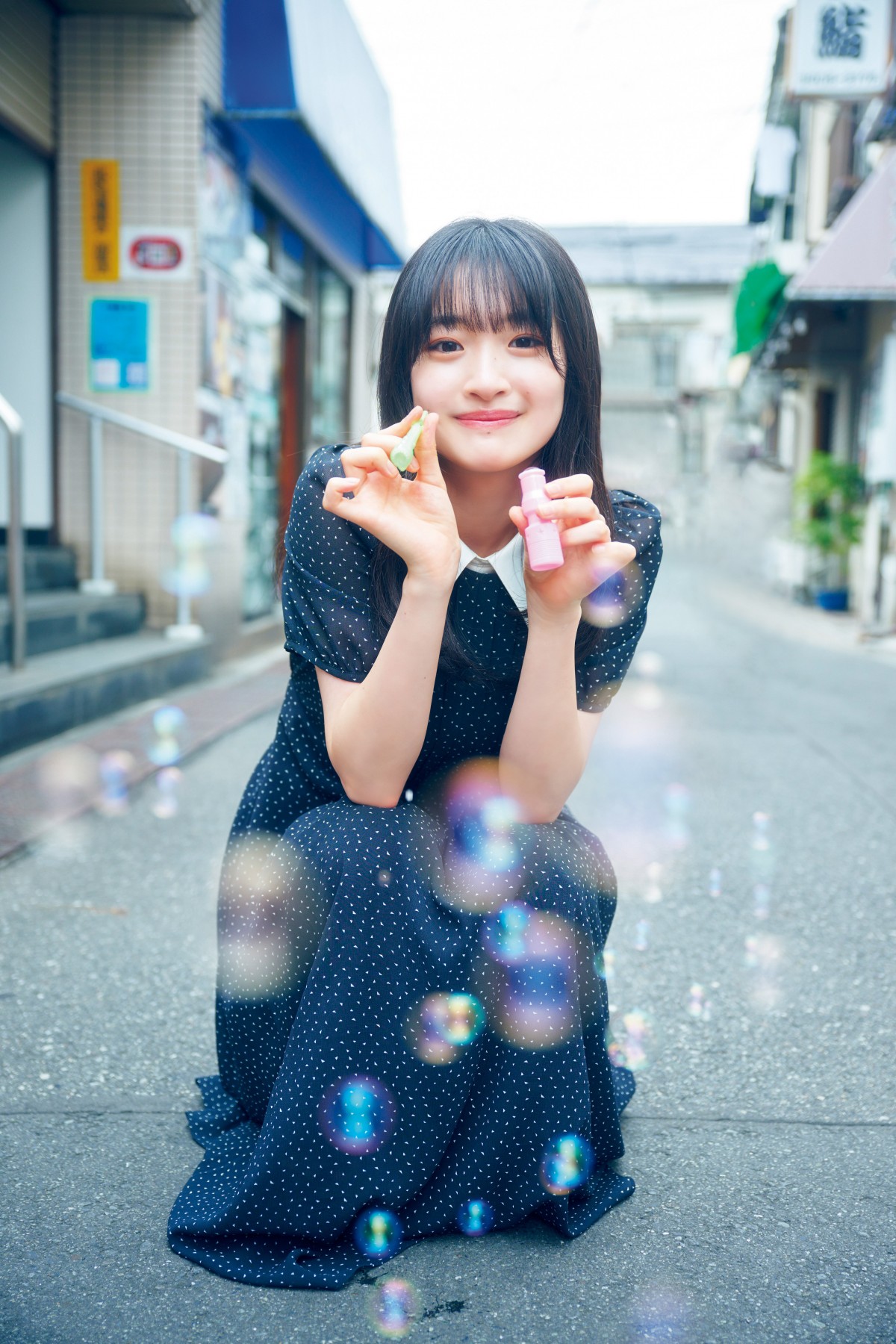 画像・写真 | 櫻坂46小島凪紗、青春いっぱいの“放課後”グラビア 喫茶店