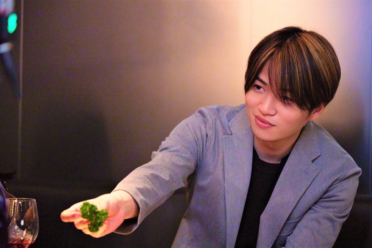 匠（菊池風磨）＆八重（長濱ねる）の部屋を渡辺翔太（進藤）が