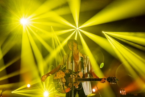 ���X�ؗ���iVo��Gt�j��THE KEBABS�w�M�M�x�a�JSpotify O-EAST�@Photo by Viola Kam�iV�fz Twinkle�j 