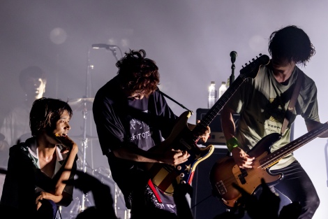 THE KEBABS�w�M�M�x�a�JSpotify O-EAST���@Photo by Viola Kam�iV�fz Twinkle�j 