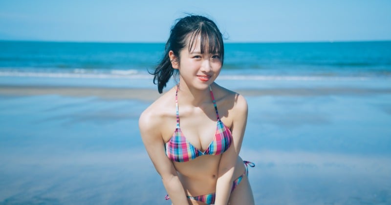 日向坂46上村ひなの、初水着ショット解禁 ドキッとさせられる美