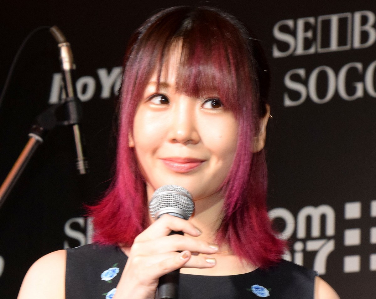 靖子　エロ　不倫 画像・写真 | 35歳・大森靖子、“美バスト”のぞくビキニ姿に反響「セクシー」「姉さん体張ってますね！」「水着姿もとっても綺麗」 2枚目 |  ORICON NEWS