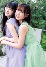 Liella!」3期生・結那＆坂倉花、ノースリワンピでハグ