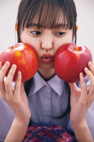 画像・写真 | 乃木坂46遠藤さくら、可憐な“桜”カット 1st写真集 画像・写真 | 乃木坂46遠藤さくら、可憐な“桜”カット 1st写真集