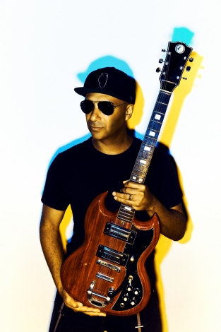 �g���E�������i���C�W�E�A�Q�C���X�g�E�U�E�}�V�[���j 