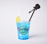 B'z×ハードロックカフェがコラボ 大音量でパワープレイ、新曲