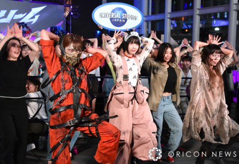 �w�a�J�X�N���[�� �`�n���E�B�[���E�z���[�E�i�C�g�`�x�̖͗l �iC�jORICON NewS inc. 