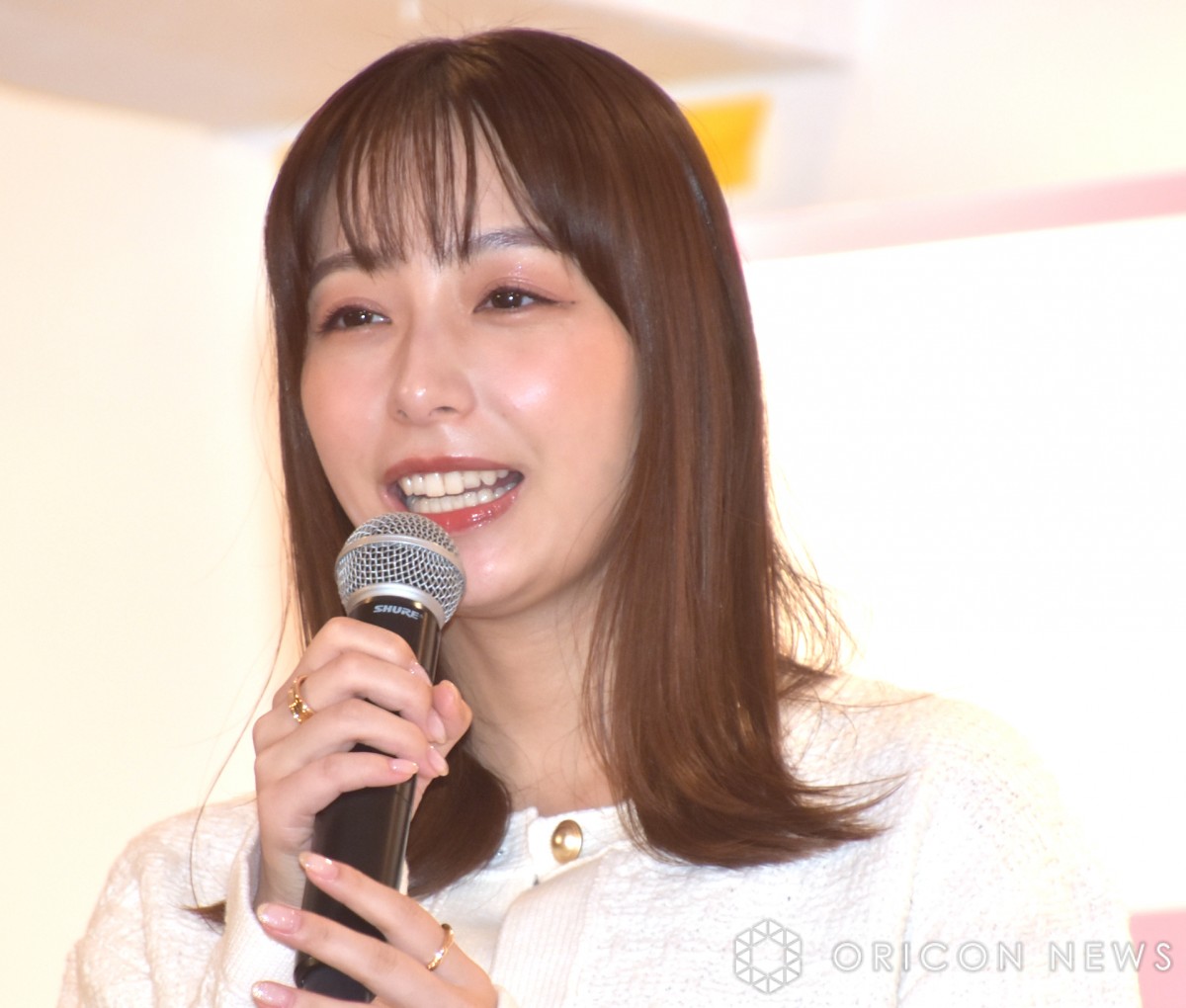 宇垣美里、ブーツの思い出は「楽にどこまでも歩ける靴」 中学時代から愛用 | ORICON NEWS