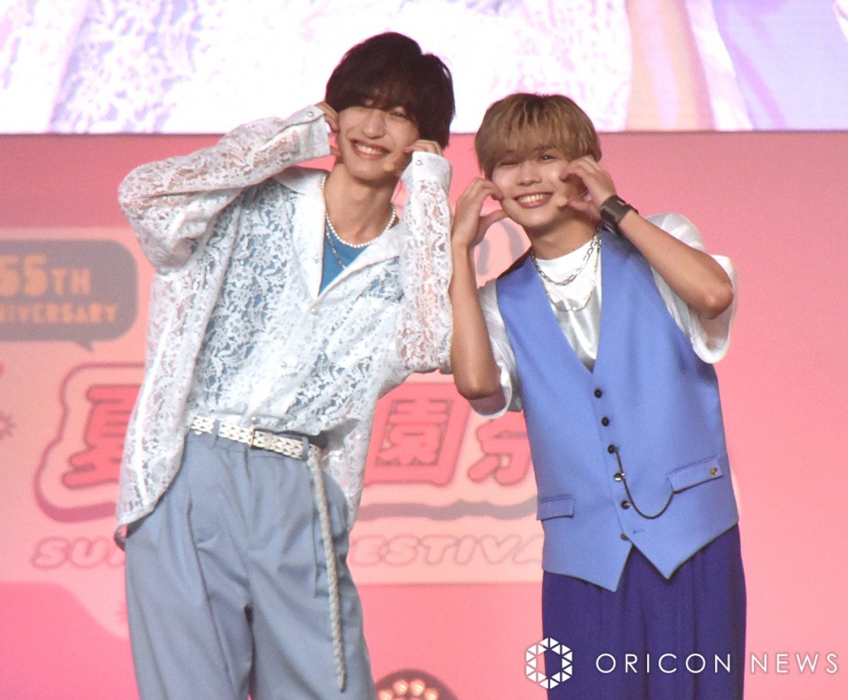 道枝駿佑＆長尾謙杜、Aぇ! groupを完コピ 長尾謙杜「熱くしてやるよ！」 【Seventeen 夏の学園祭】 | ORICON NEWS