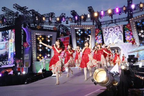 『真夏の全国ツアー2023』ツアーファイナルを迎えた乃木坂46（C）乃木坂46LLC 