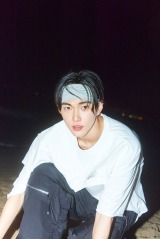 SM�V�O���[�v�uRIIZE�v�̃X���n���A�v���C�x�[�g�ʐ^�́g���o�����h�Ӎ߁u�l�̌y��������N�������Ɓv 