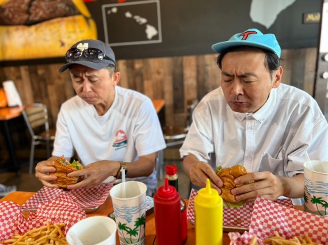 �w�L�g�̉ċx��2023 ����77����in Hawaii�x�ɏo������i������j�L�g�O�s�A�c����u �iC�j�t�W�e���r 