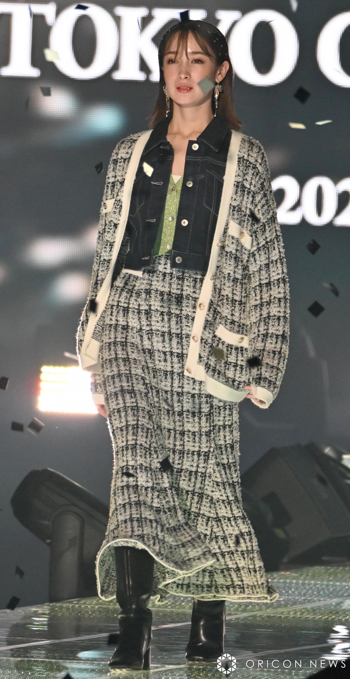 w37 }Cir K[YRNV 2023 AUTUMN/WINTERxɓoꂵT` (C)ORICON NewS inc. 