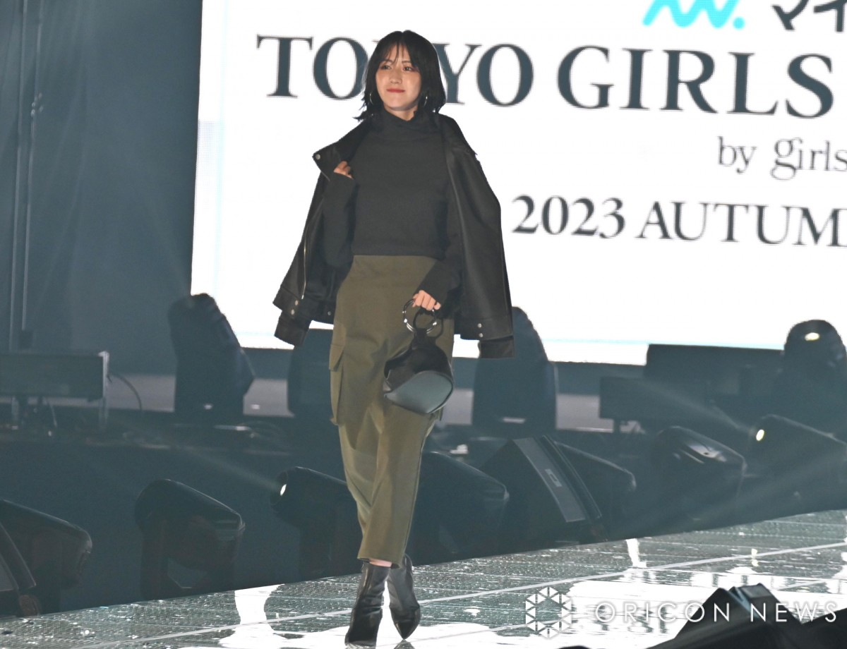 w37 }Cir K[YRNV 2023 AUTUMN/WINTERxɓoꂵN46Ey (C)ORICON NewS inc. 