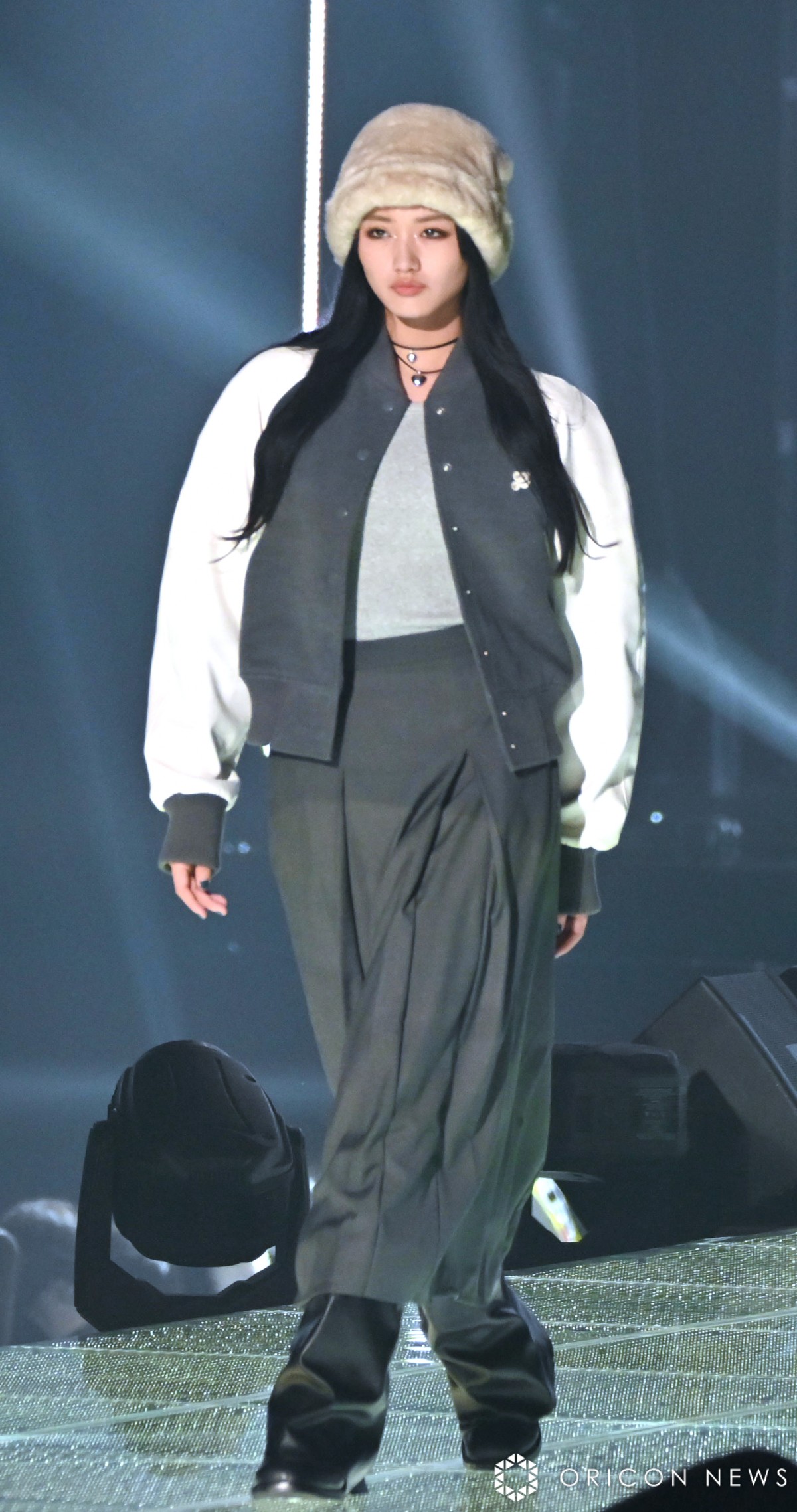 w37 }Cir K[YRNV 2023 AUTUMN/WINTERxɓoꂵN46ERV (C)ORICON NewS inc. 