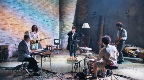 �g�[�N�o���G�e�B�uLIGHTHOUSE�v��� 