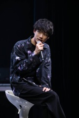 坂口健太郎、ファンの熱烈歓迎に感謝 韓国でファンミ“初開催