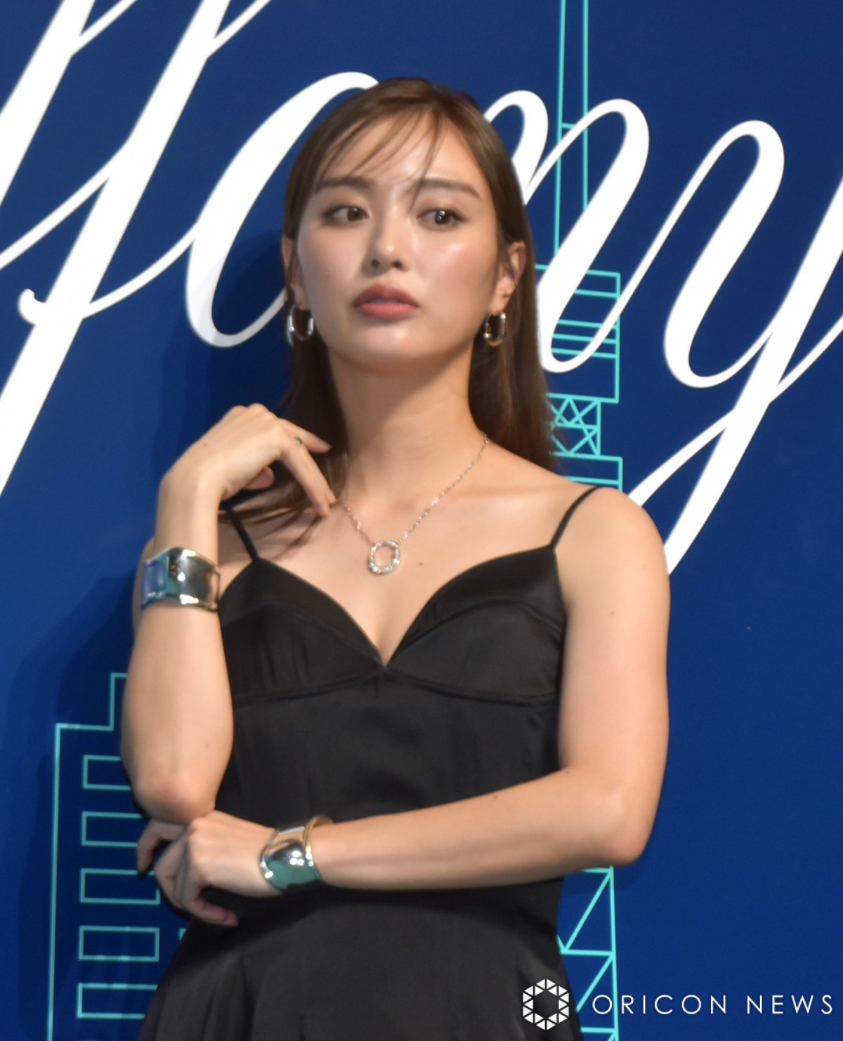 中越典子　アイコラ画像 画像・写真 | 田中みな実、ヌーディーなドレスでボディラインあらわ ティファニー表参道オープニングに花添える 98枚目 | ORICON NEWS