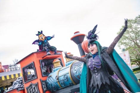 �_���T�[�����I�����f�B�Y�j�[�����h�̃n���E�B�[���E�p���[�h�w�X�v�[�L�[�gBoo!�h�p���[�h�x����s���J�I�@���w�f�B�Y�j�[�E�n���E�B�[���x��9��15�����X�^�[�g�@�iC�jDisney 