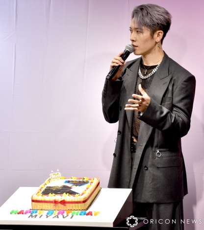 uLenovo All Players ChallengevI[vOfBA\&̌ɓoꂵMIYAVI (C)ORICON NewS inc. 