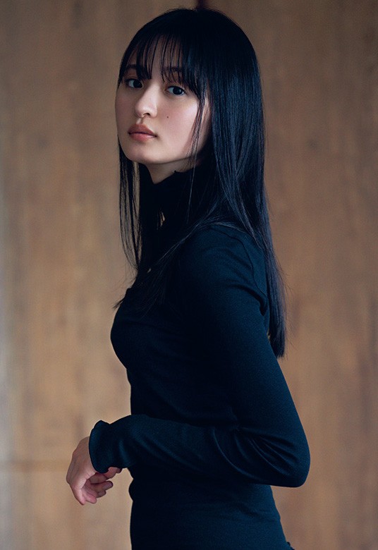 乃木坂46遠藤さくら、あどけない表情から大人な雰囲気まで『1st