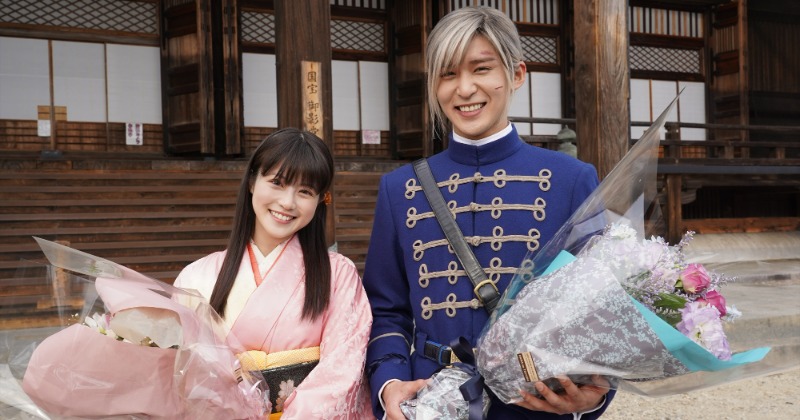 専用】わたしの幸せな結婚 櫛 キーホルダー くし わた婚 目黒蓮