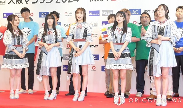 NMB48眞鍋杏樹、新体操全国優勝メンバーだった “長い美脚”で大阪