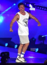 �yGirlsAward�z�Ȃ���܂���ɌN�w�K���A���x�Łu�p���[!�v �T�v���C�Y�o��ɉ�ꊽ�� 