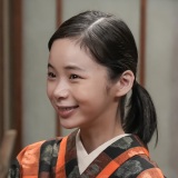 �w�u�M�E�M�x�q���C���E��q���Ɏ �̎�̓�����ݎn�߁A���̃X�^�[�ƂȂ��Ă����y�l���Љ�z 