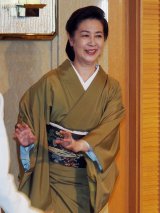 ����T�q=�u����G�q���a100�N�v���W�F�N�g�v���씭�\��ɂ� (C)ORICON NewS inc. 