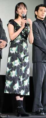 �f��w�e�̂����͒N�̂��́@�@�葊���l�x�������䂠�����ɓo�d������È��� �iC�jORICON NewS inc. 