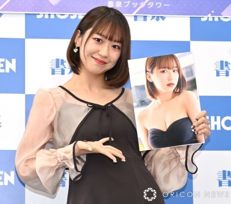 2nd�\���ʐ^�W�wdaydream�x�����L�O�C�x���g��މ�ɓo�ꂵ�����[�j���O���B'23�E�쒆���� �iC�jORICON NewS inc. 