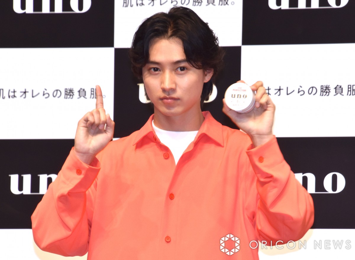 山崎賢人、人生初のキャンプ飯に感激「地球ありがとう！」 | オリコン