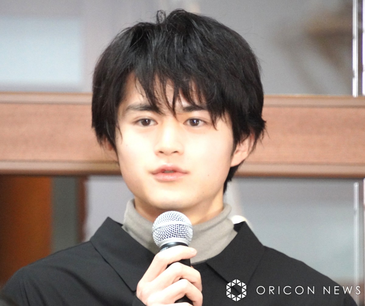 鈴鹿央士、恐れながら告白「生霊がついている」 覚悟語る「心霊体験を