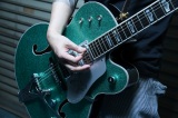 ���R��Gretsch�ŐV�V�O�l�`���A���f���uKenny Falcon II�v�{�f�B�[ (C)ORICON NewS inc. 
