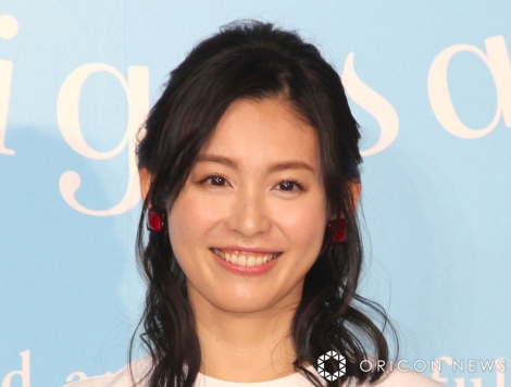 �{�������C�J �iC�jORICON NewS inc. 