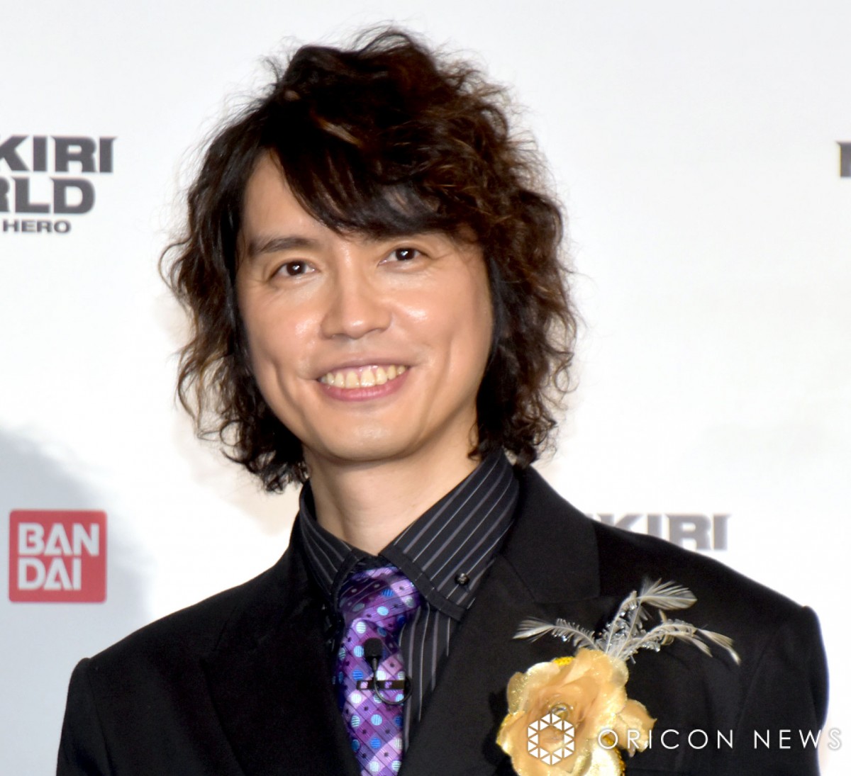 村上幸平、“草加スマイル”で『カイザフォンXX』を紹介「お求め