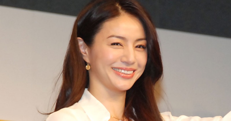井川遥/井川遥 Special DVD-BOX〈5,000ボックス限定生産・3… 欲しけれ