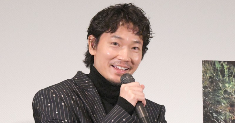 綾野剛さんの舞台DVDとパンフレットです。 20231025_184412_o_41980699.jpg