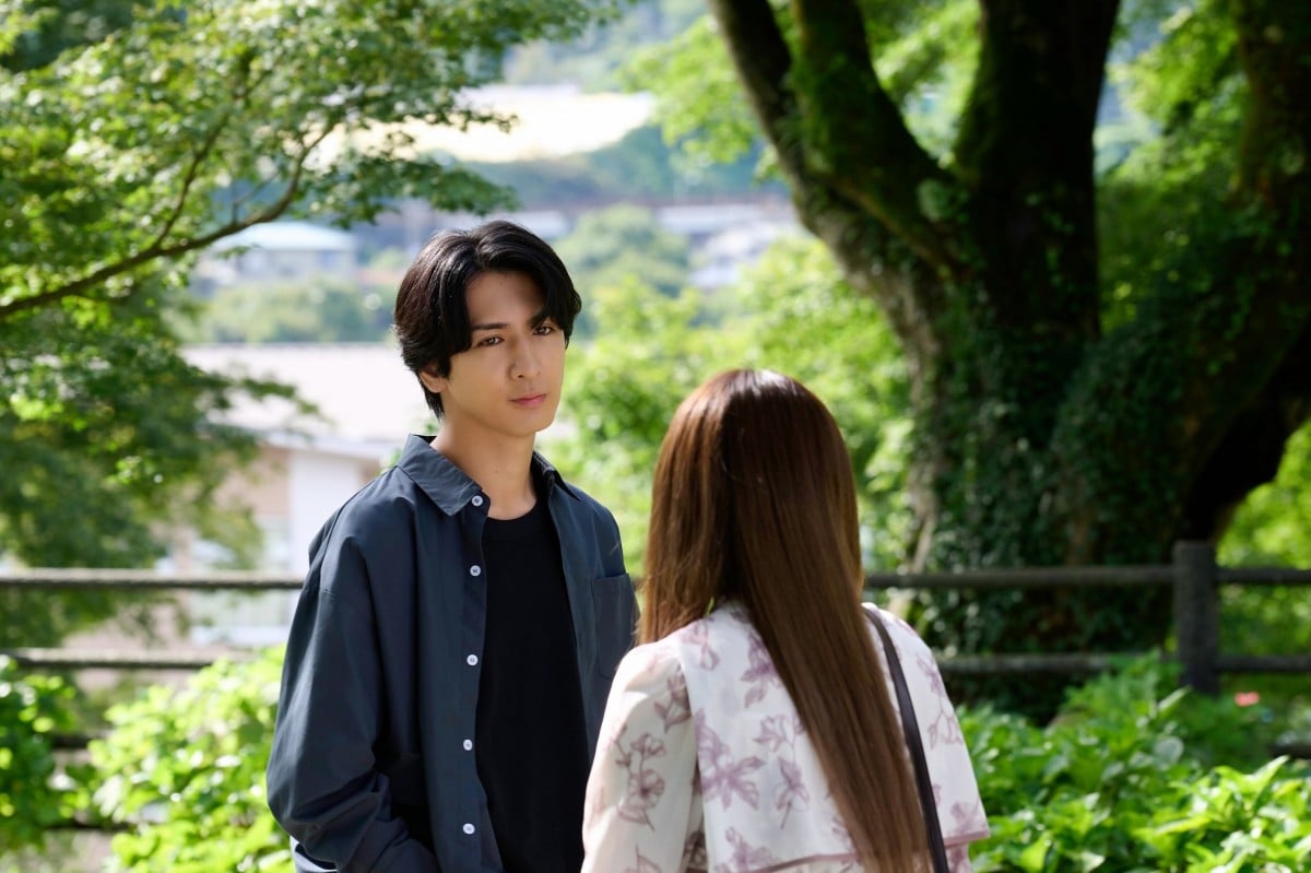 明花（矢吹奈子）、煌（藤井流星）との初キスで恋心が動き出す