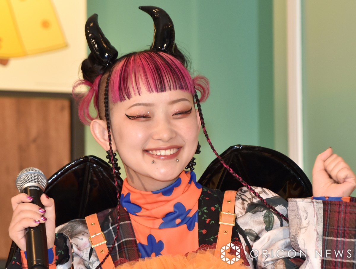 水曜日のカンパネラ・詩羽、トムジェリと“おそろ”コーデに大興奮 作品